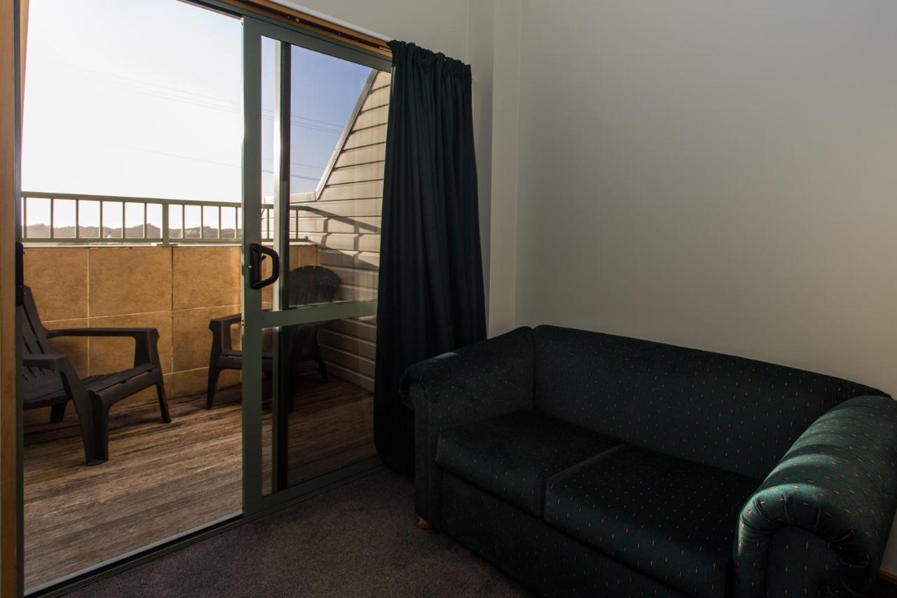 Haast Beach Motel Kültér fotó