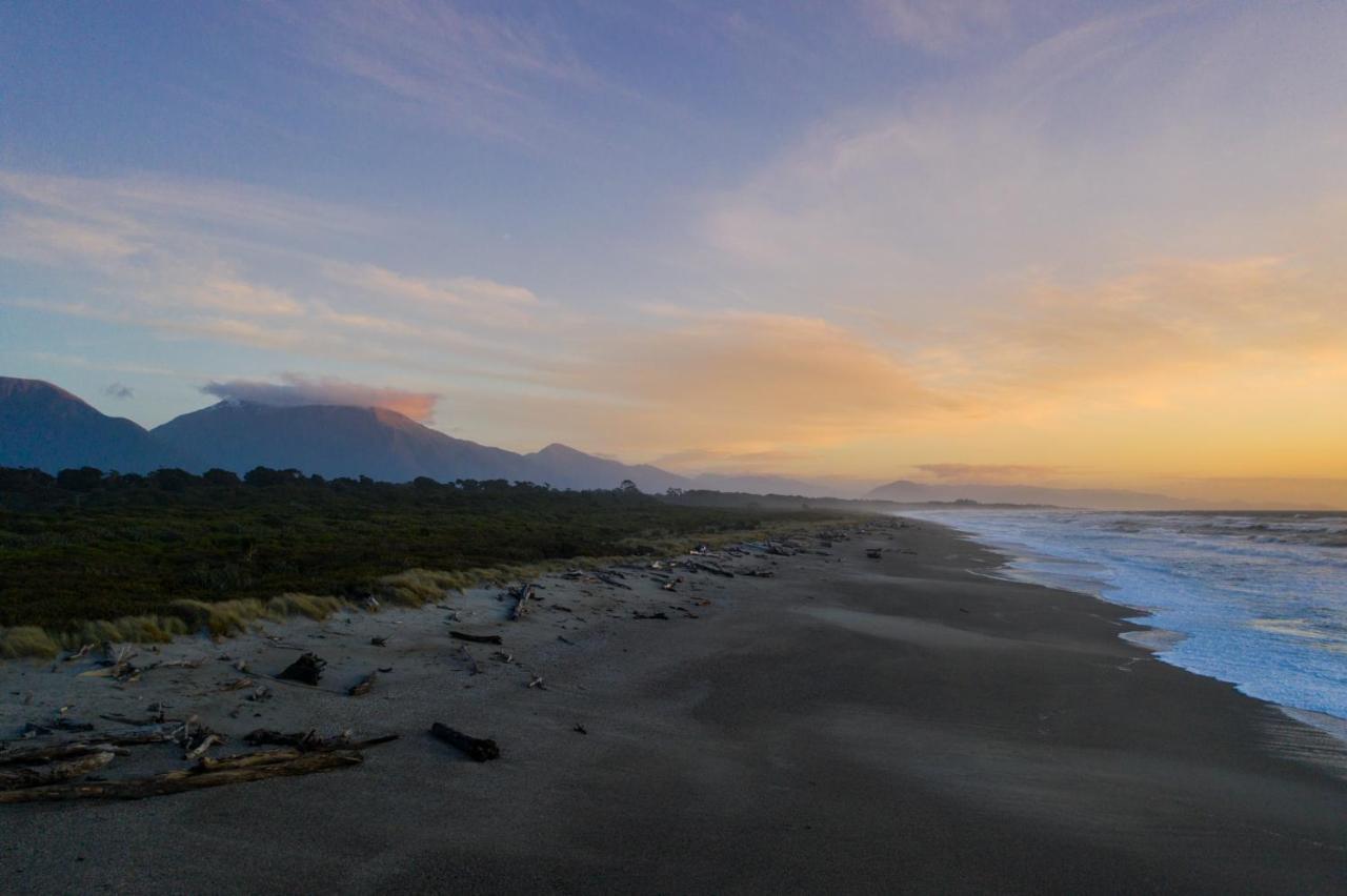 Haast Beach Motel Kültér fotó