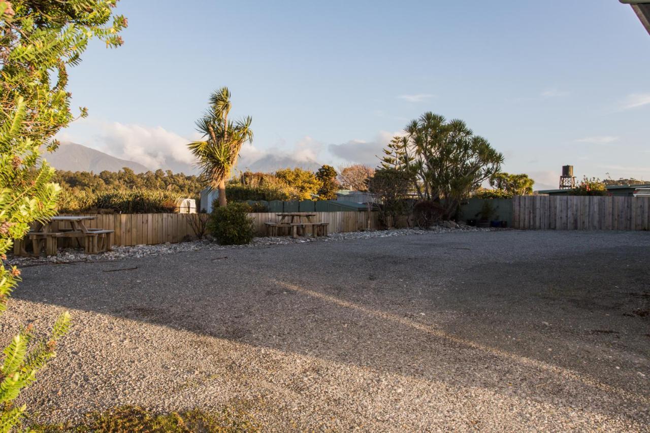 Haast Beach Motel Kültér fotó